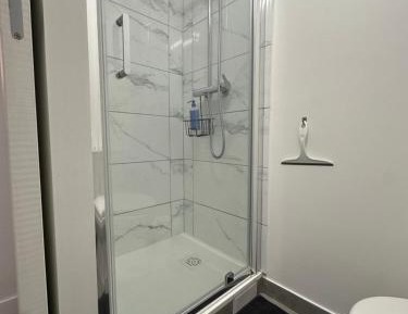 Quadruple Room with Private Bathroom