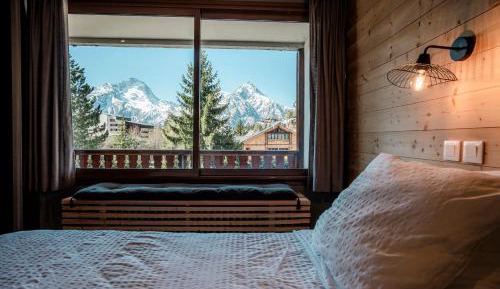 Double Room with Mountain View