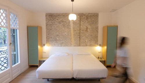 Quadruple Room with Private Bathroom