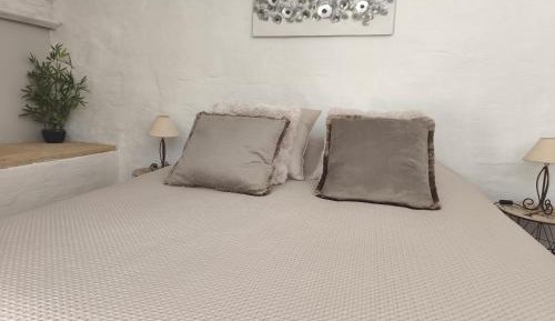 Triple Room with Terrace