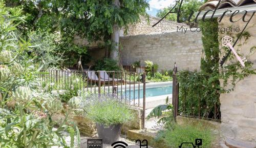 Double Room with Pool View