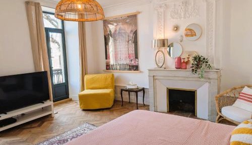 One-Bedroom Apartment with Balcony and City View