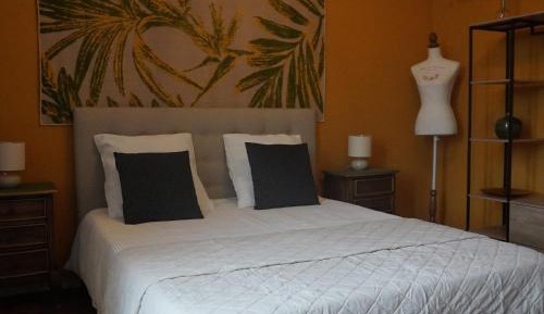 Quadruple Room with Private Bathroom