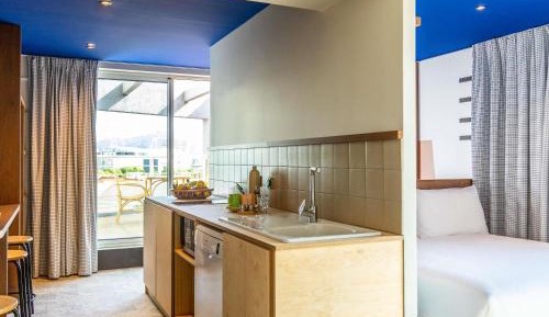 Super Pop Room – Double Terraces – 1 Double Bed Velodrome Stadium View
