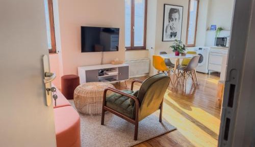 Apartment - Split Level
