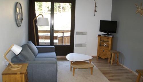 Apartment (5 Adults)