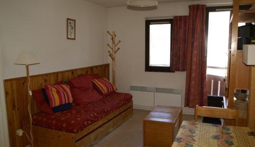 Apartment (6 Adults)