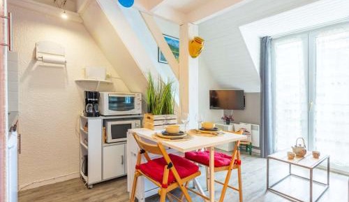Apartment (4 Adults)