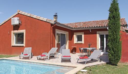 Three-Bedroom Vacation Home 