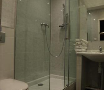 Apartment (4 Adults)