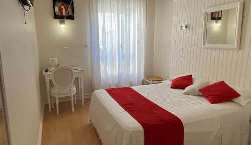 Classic Double Room