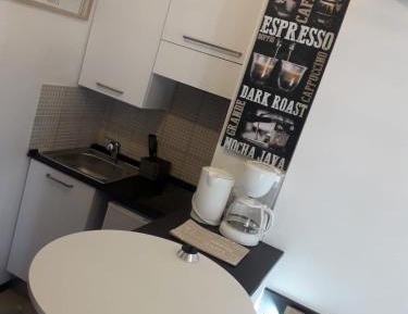 Studio (2 Adults)