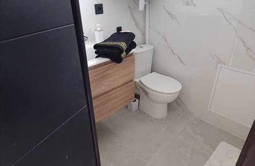 Marsillargues Apartment | Apartment, Suite with Spa, close to beaches