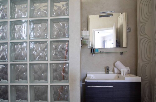 Liberation Apartment | Air-conditioned apartment in Libération