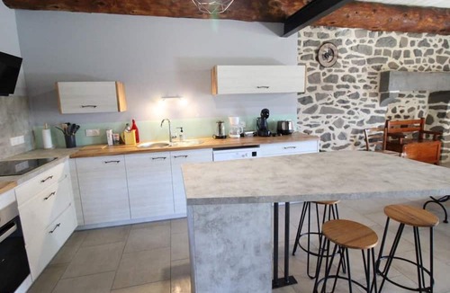 La Chapelle-d'Alagnon Cottage | Gite La Chapelle-d'Alagnon, 5 bedrooms, 10 persons