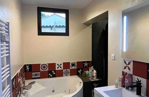 Ensues-la-Redonne House | U Sirenu