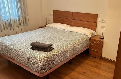 Tramacastilla de Tena Apartment | Apartment Tramacastilla de Tena, 2 bedrooms, 5 persons