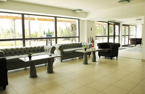 Eguilles Hotel | Pool Retreat 4 Mi to Château de la Gaude and Provence Vineyards