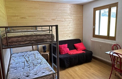 Allevard Apartment | Cosy mountain studio