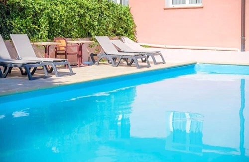 Sospel House | Camping 2 étoiles - Piscine - ccbgb0g