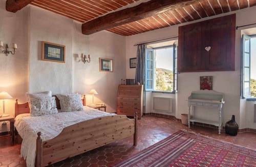 Village Apartment | La Galinette - Double Room with Ocean View