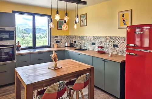 Gestas Apartment | 1 bedroom stunning apartment in Gestas
