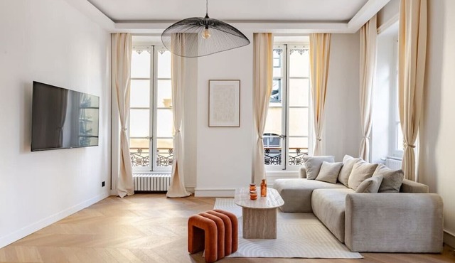 Cordeliers 2 Luxury Bedrooms - Rue de la Bourse